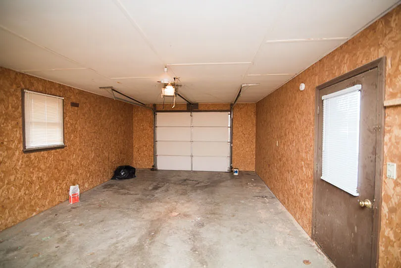 2610 Schott Road - 3 — Photo 3