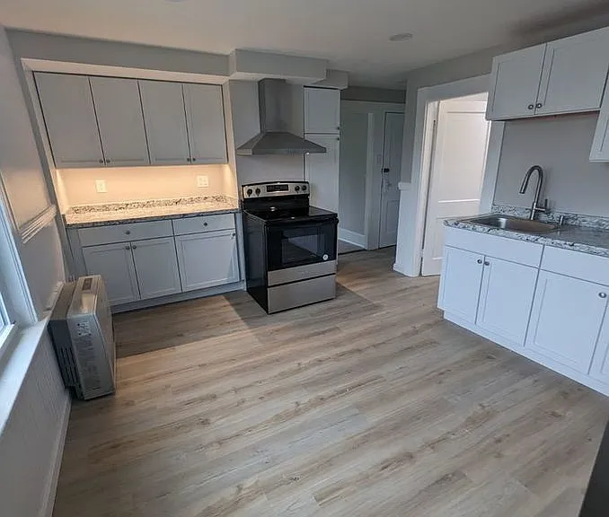 235 Cedar St #1 — Photo 1