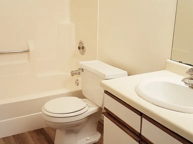 2108 Muir Field Rd — Photo 12
