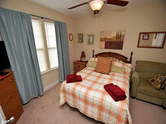 2834 Hopeton Ct — Photo 13