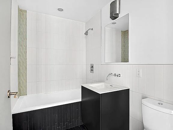 5th image of 109 Gold St APT 3D