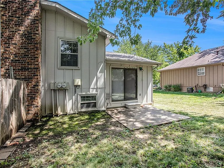 12820 S Blackfoot Dr — Photo 23