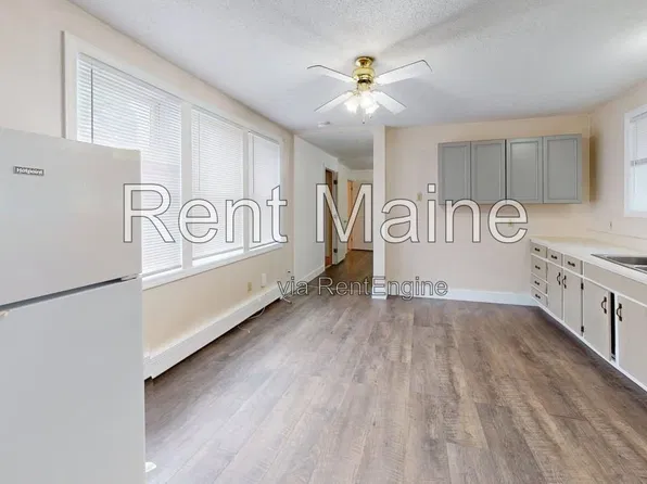12 Spring St #1, Brewer, ME 04412