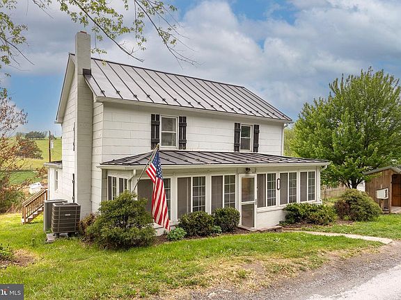 5th image of 397 Country Brook Rd