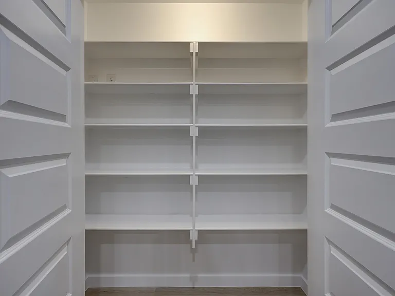 2520 Quincy St #2520 — Photo 5