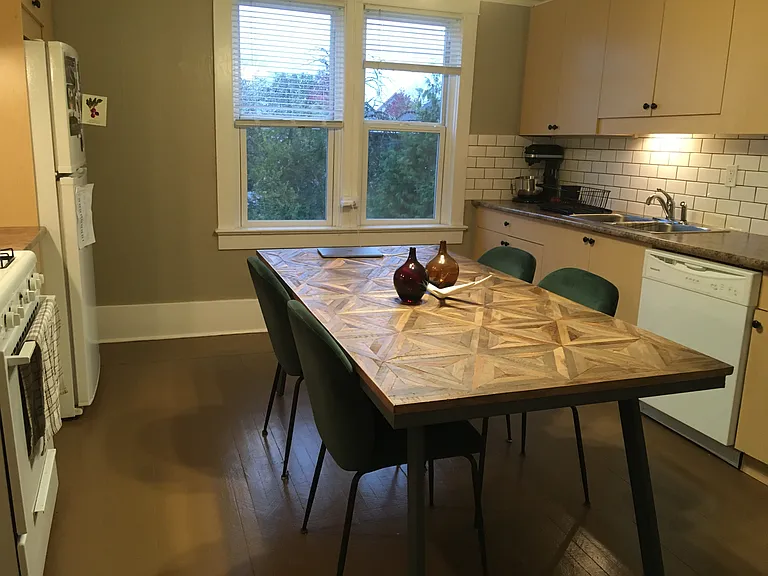 543 E 49th Ave #TOP — Photo 25