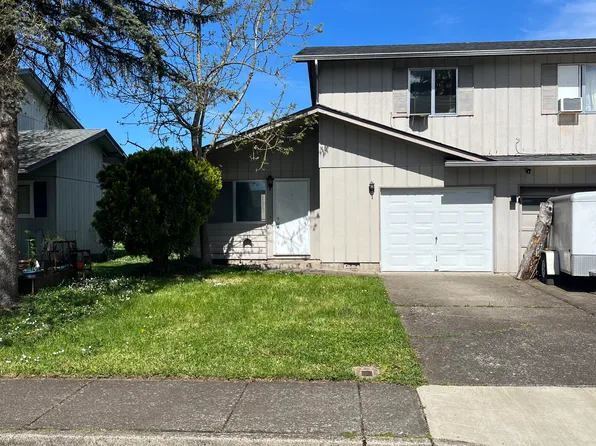 32 U St, Springfield, OR 97477