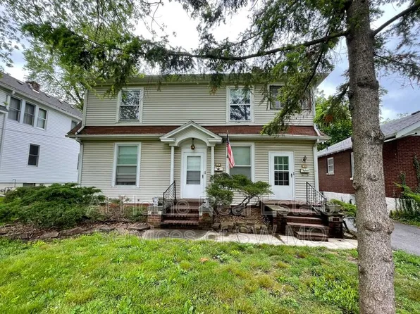 746 S Fremont Ave, Springfield, MO 65804