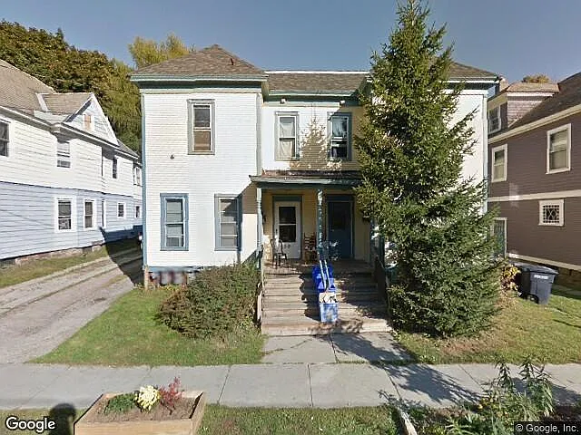 48 Isham St — Photo 1