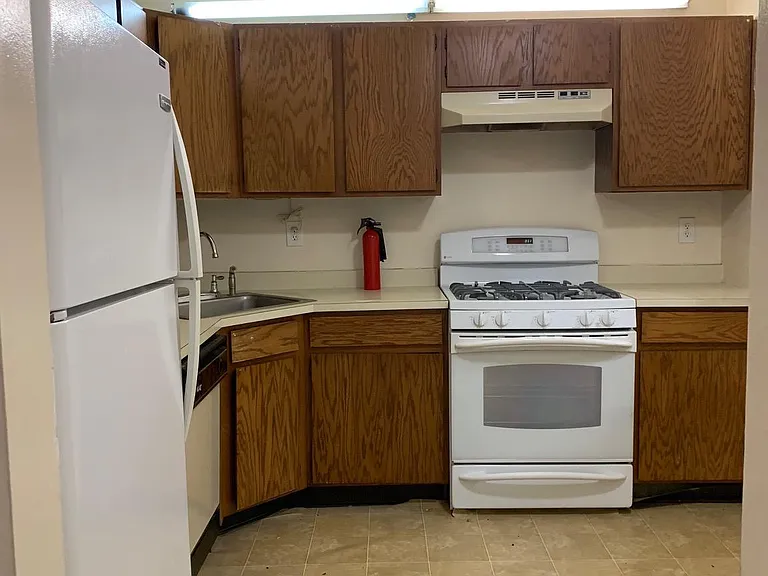 57 Juniper Way — Photo 3