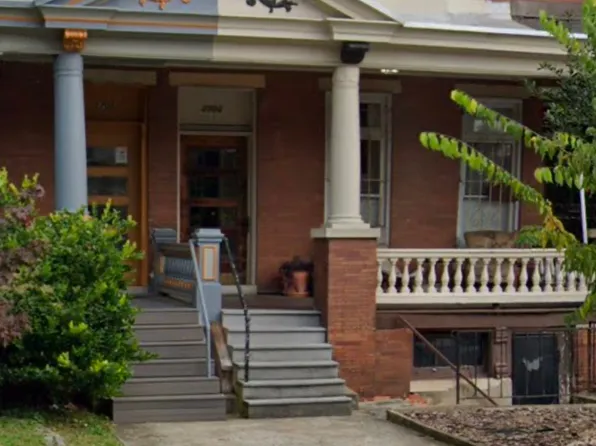 2703 N Calvert St APT 1, Baltimore, MD 21218