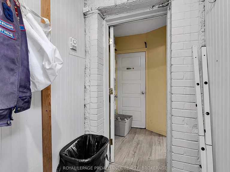 155 Brock St — Photo 11