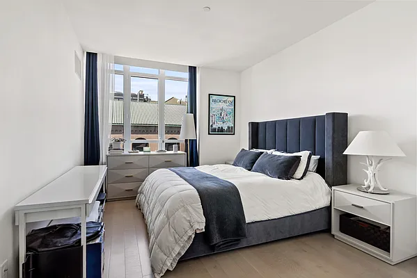 Rented by Level Group | media 4