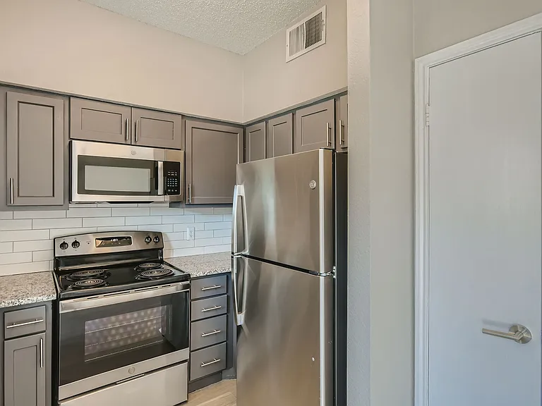 The Tallows Apartments — Photo 39