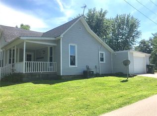344 Vine St, Hope, IN 47246