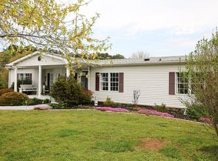 1521 Double Springs Rd, Townville, SC 29689