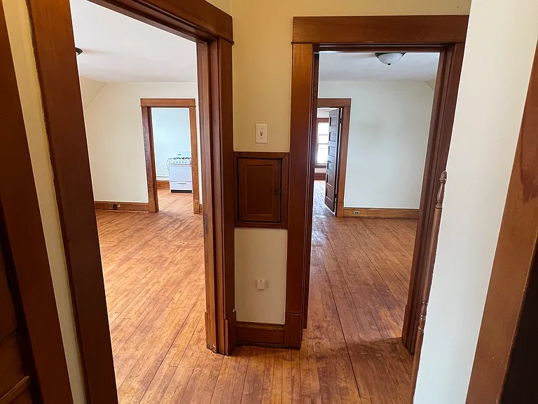 912 Merritt Ave #A — Photo 6