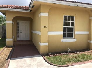 12245 SW 215th Ter, Miami, FL 33177