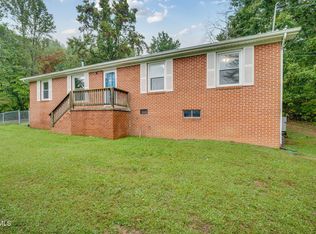 112 Forest Hills Rd, Rogersville, TN 37857