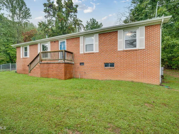 112 Forest Hills Rd, Rogersville, TN 37857