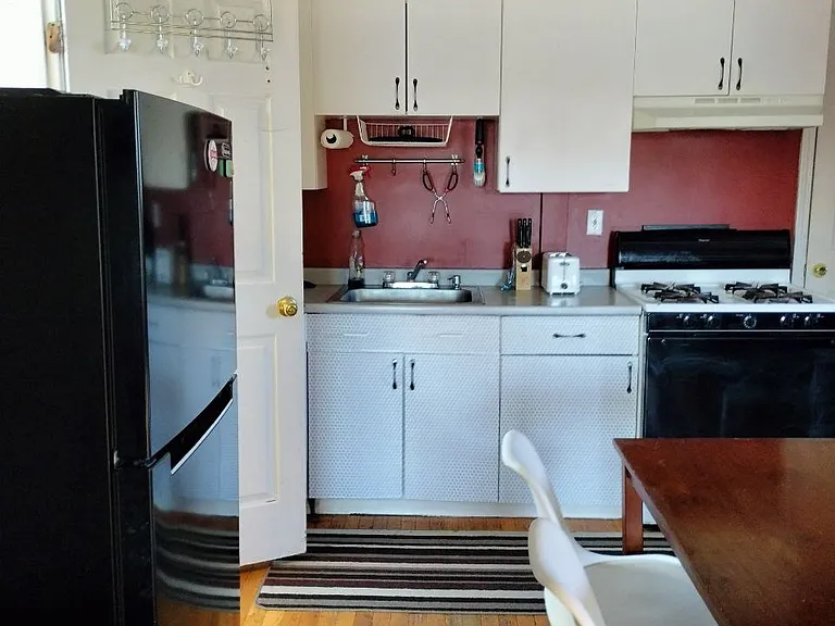 647 Cambridge St #4 — Photo 6
