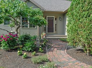 119 Cushing Rd, Newmarket, NH 03857