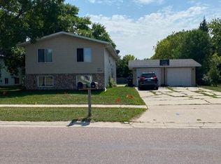 2315 18th St S #2315, Fargo, ND 58103
