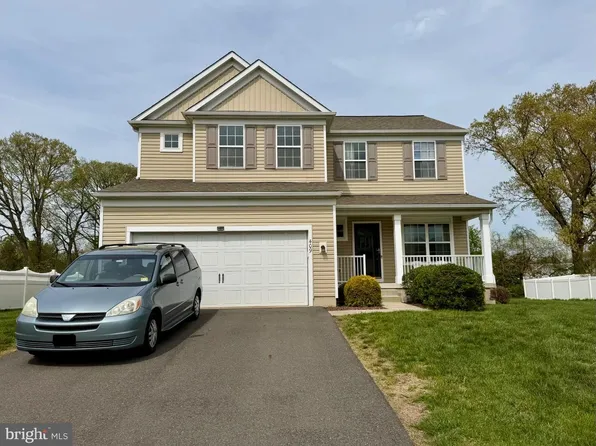 409 Pigott Dr, Florence, NJ 08518