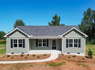 525 Grooms Rd, Reidsville, NC 27320