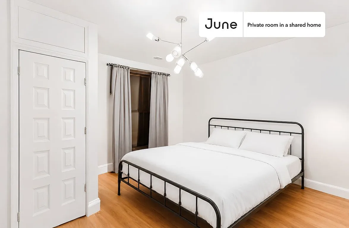 Full bedroom in 4 bed/1 bath home in Upper West Side #764 B — Photo 1