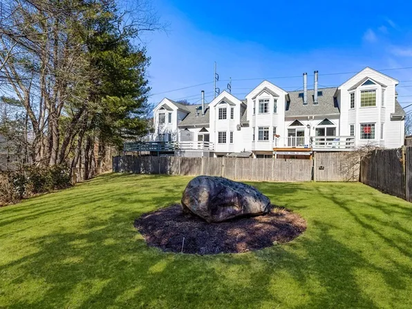 29 Church St Unit 23, Weymouth, MA 02189