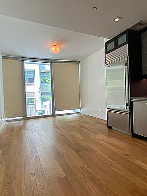 4th image of 343 W 16th St APT 2F