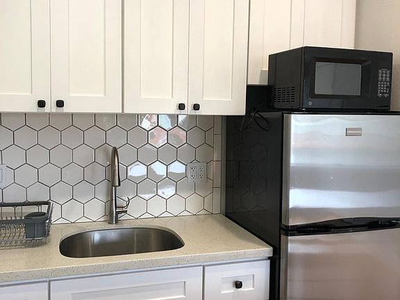 3rd image of 255 Center Ave #1