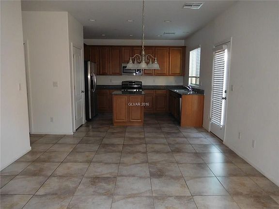 2nd image of 775 Calamus Palm Pl #0