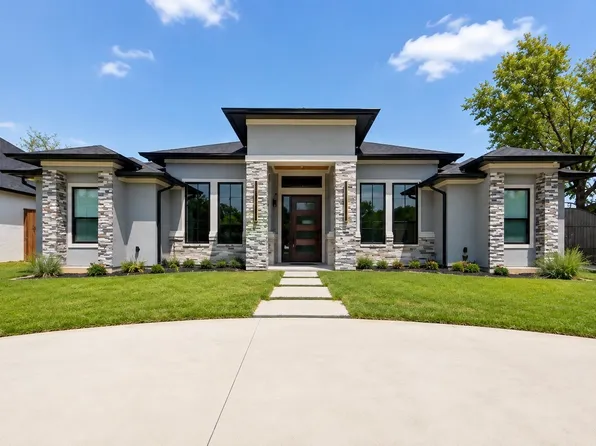 921 Delk Dr, Arlington, TX 76013
