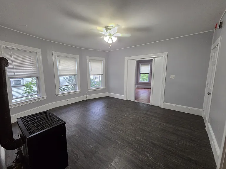 186 Bell St #2 — Photo 13
