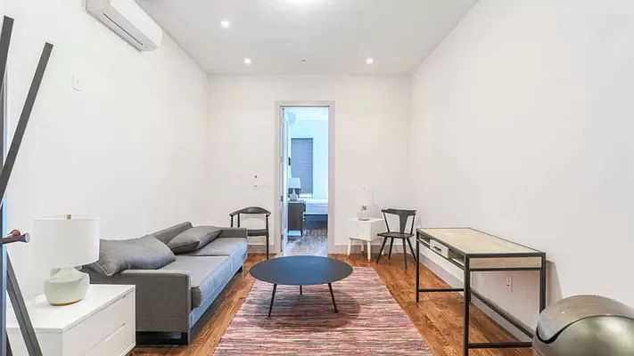 1st image of 274 Chauncey St #2C