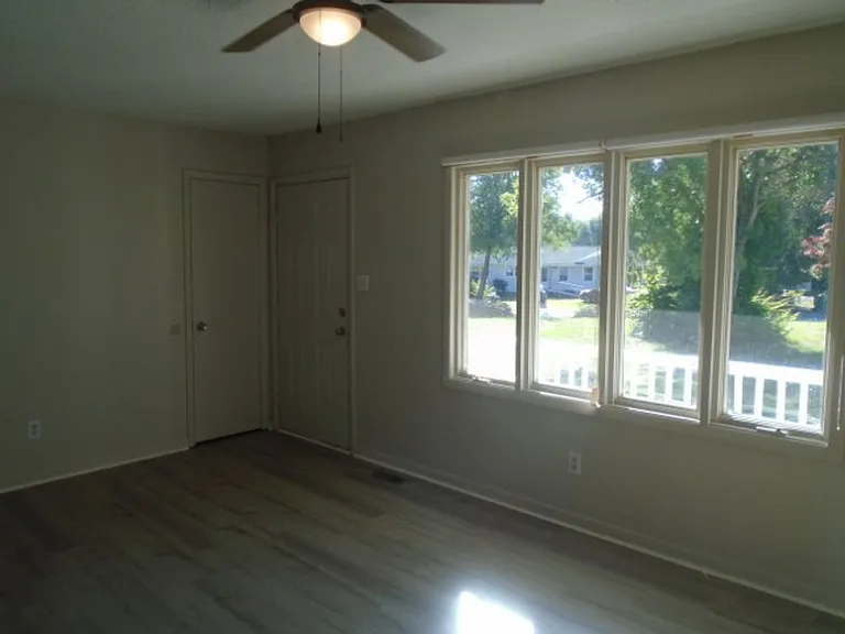 2253 Rustic Trl — Photo 4