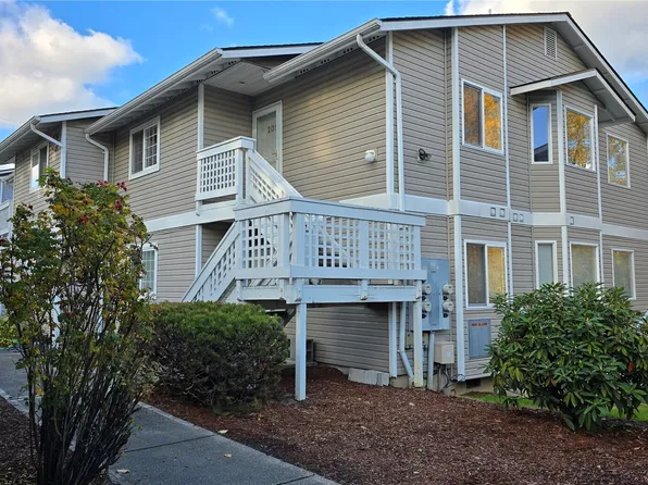 12432 SE 272 Place #B202, Kent, WA 98030