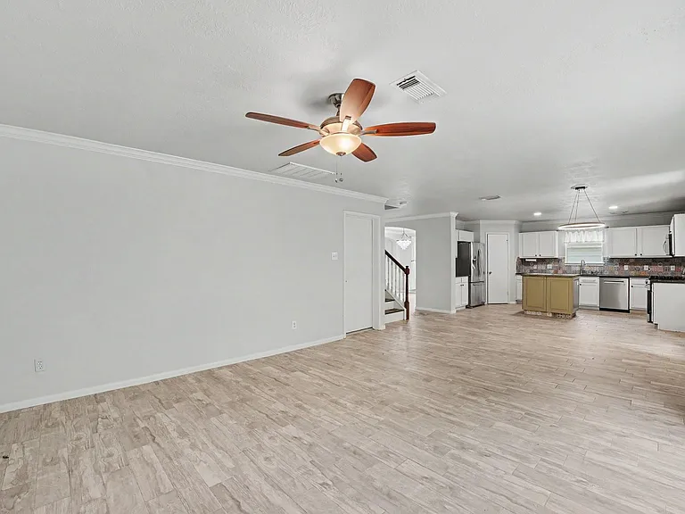 25338 Barmby Dr — Photo 10