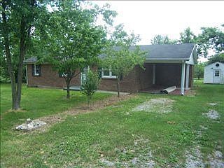 1st image of 124 Brewer Dr