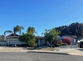 1635 Banbury Ct, Los Banos, CA 93635