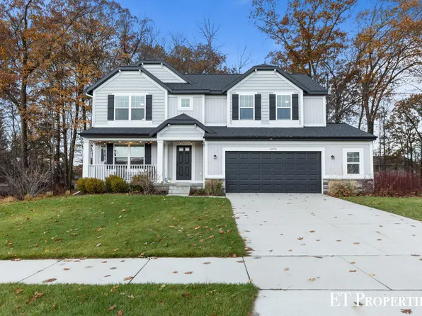 5971 Marblehead Dr NE, Belmont, MI 49306