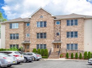 429 Broadway #9, Passaic, NJ 07055