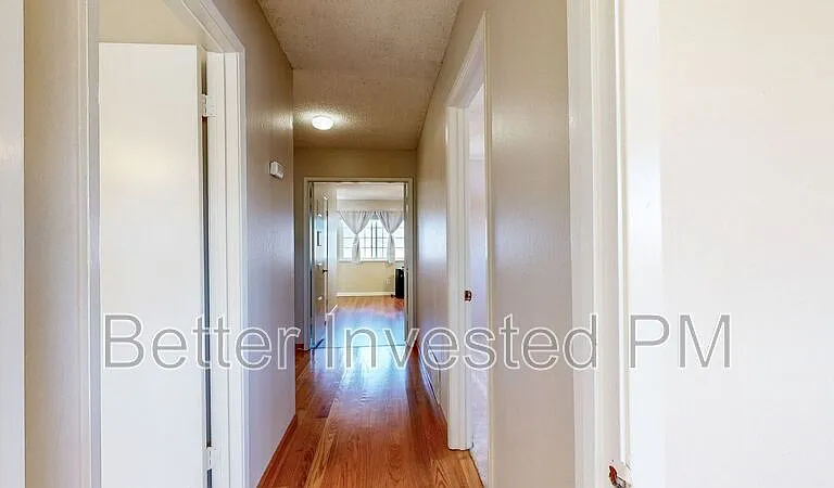 848 Sprucewood Ct — Photo 52
