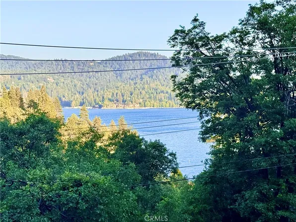 27888 W Shore Rd, Lake Arrowhead, CA 92352