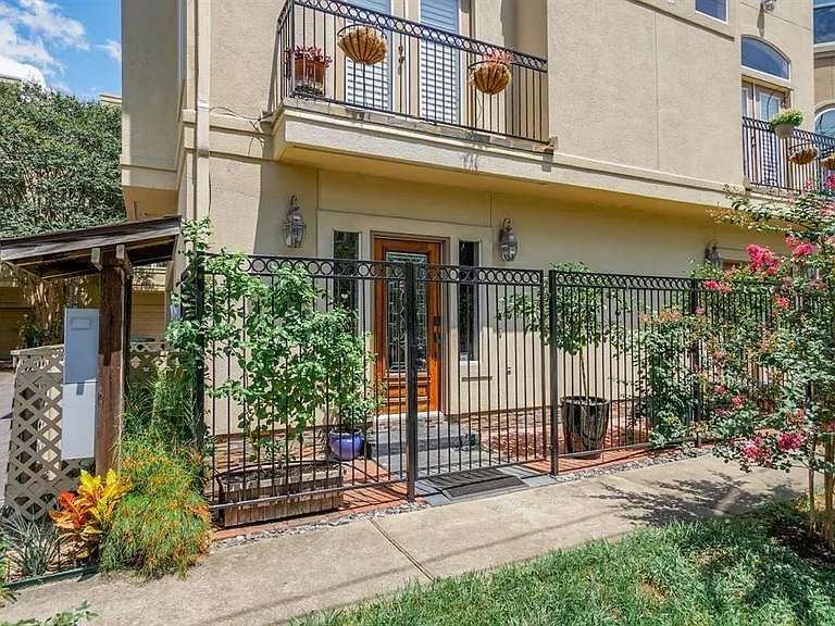 4406 Feagan St #A — Photo 3