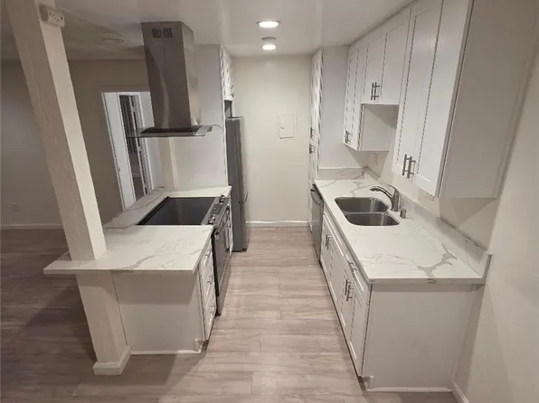 1040 W Macarthur Blvd APT 41, Santa Ana, CA 92707