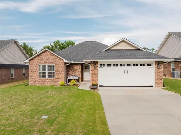18 Walton Creek Dr SW, Rome, GA 30165