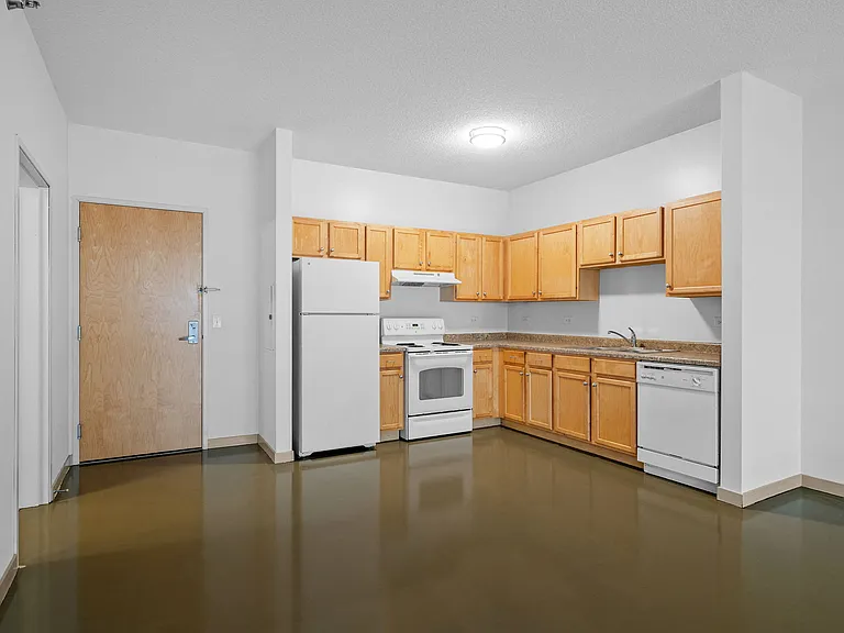 St Anthony Mills Apartments — Photo 20
